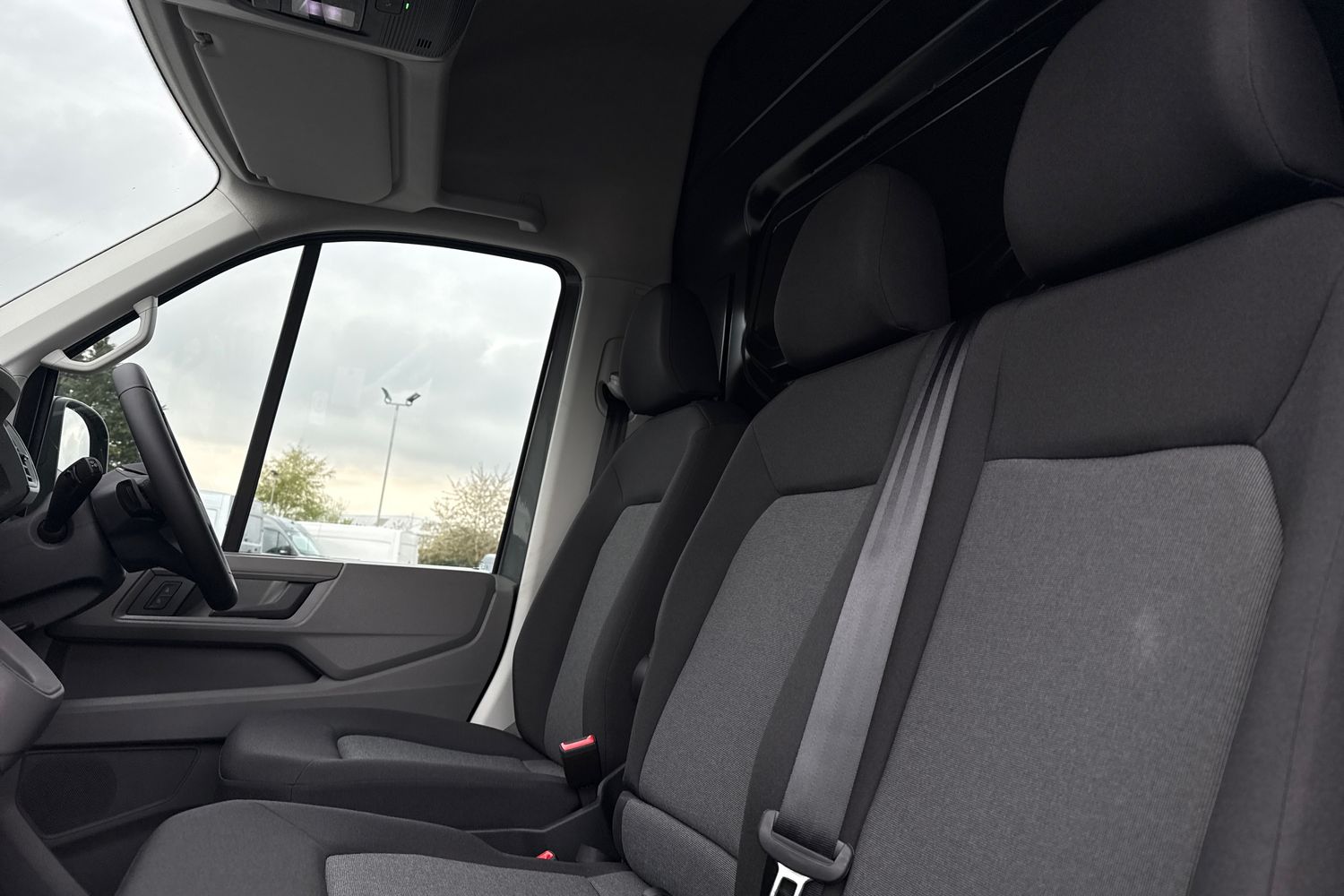 Used Volkswagen Crafter 2025 for sale - 76739697: Photo 15