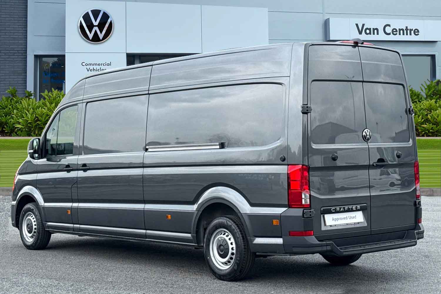 Used Volkswagen Crafter 2025 for sale - 76739697: Photo 2