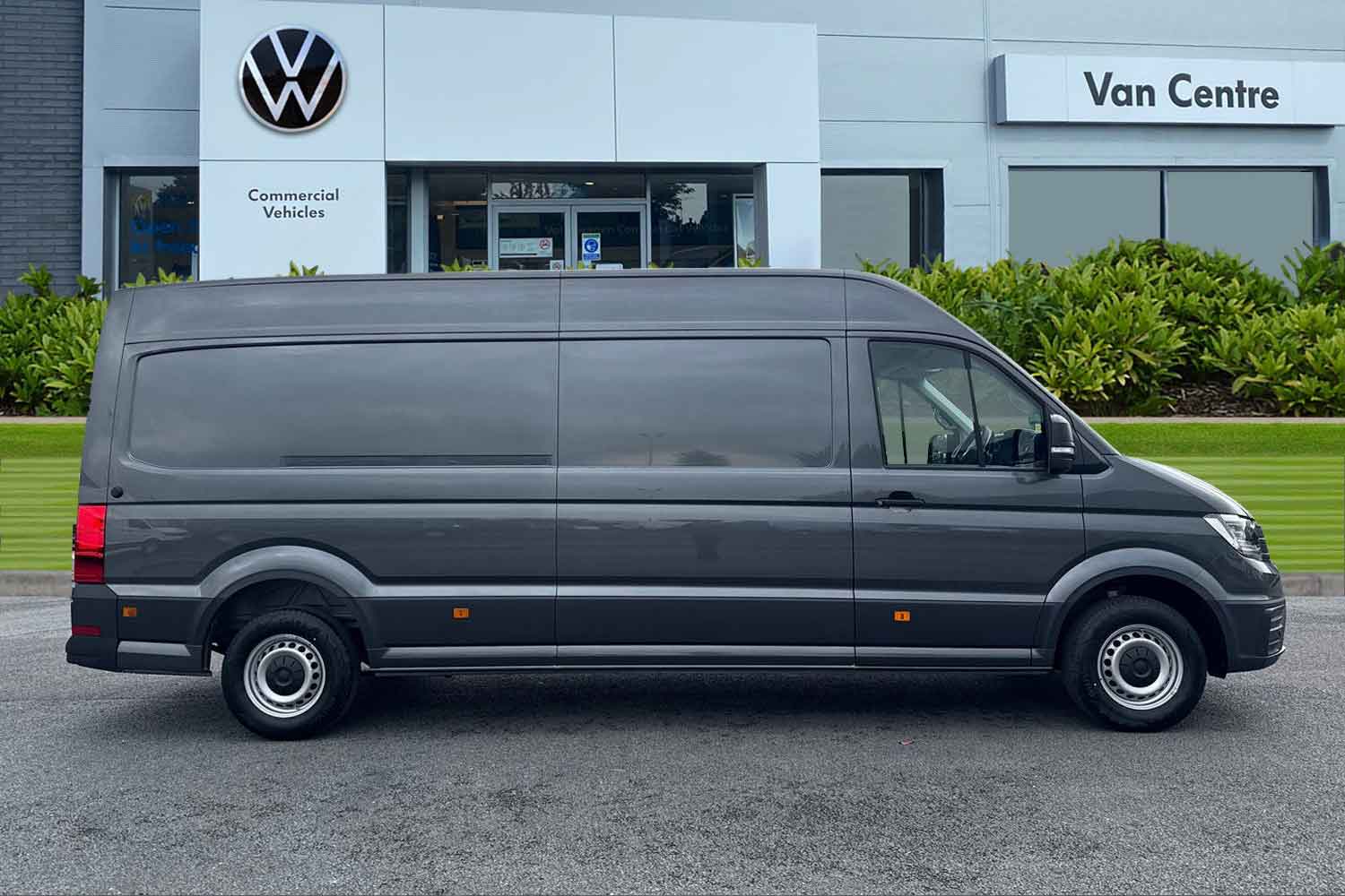 Used Volkswagen Crafter 2025 for sale - 76739697: Photo 3