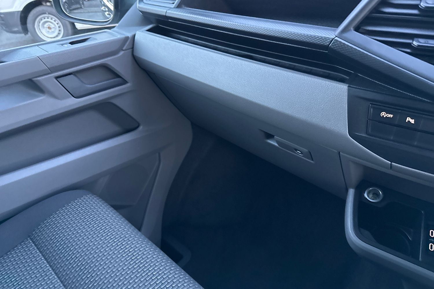 Used Volkswagen Transporter 2024 for sale - 76576212: Photo 19