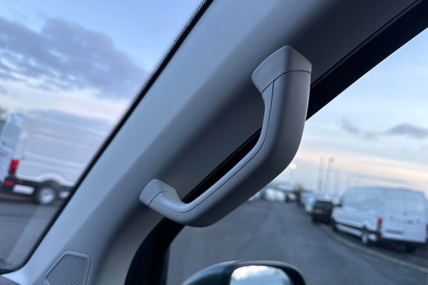 Used Volkswagen Transporter 2024 for sale - 76576212: Photo 42