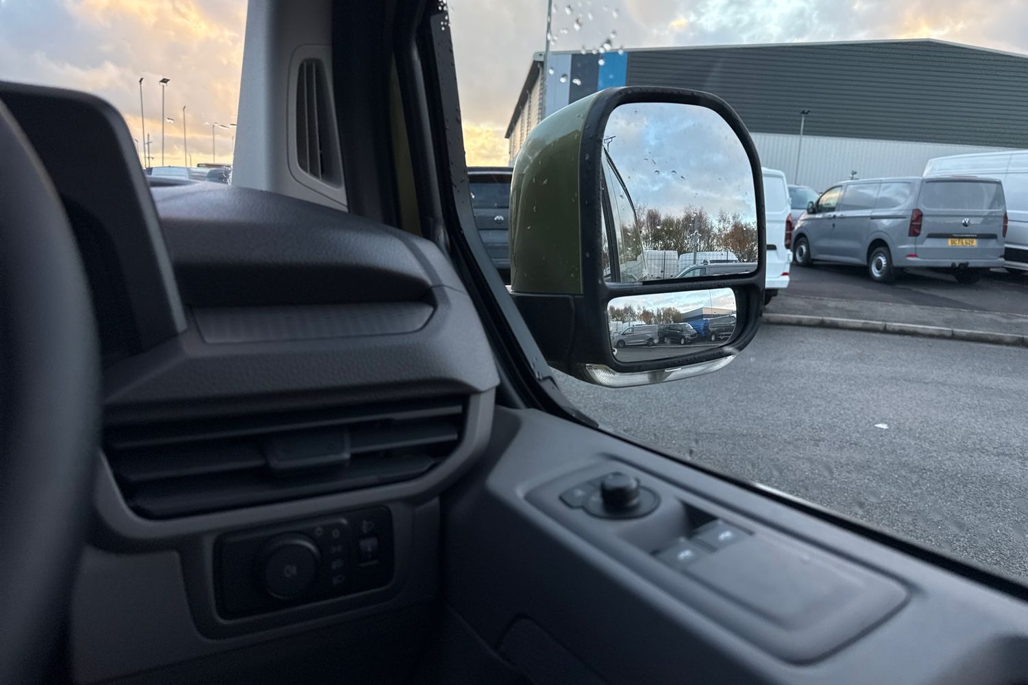 Used Volkswagen Transporter 2025 for sale - 77014031: Photo 20