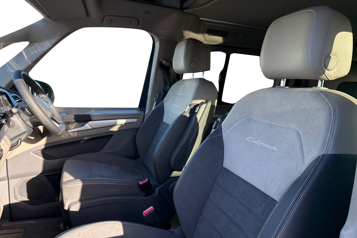 Used Volkswagen California 2025 for sale - 77080047: Photo 15