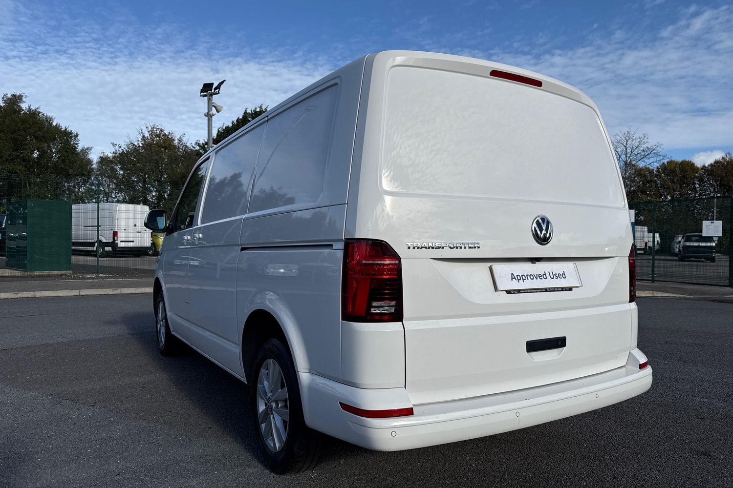 Used Volkswagen Transporter 2024 for sale - 76401719: Photo 7