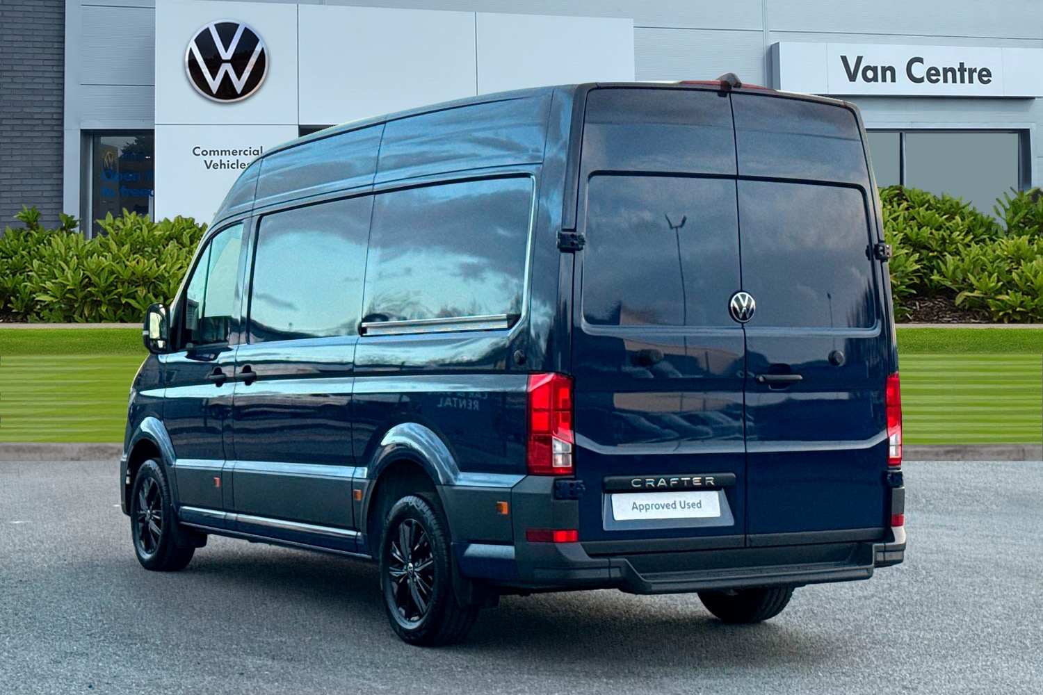 Used Volkswagen Crafter 2025 for sale - 77071957: Photo 2