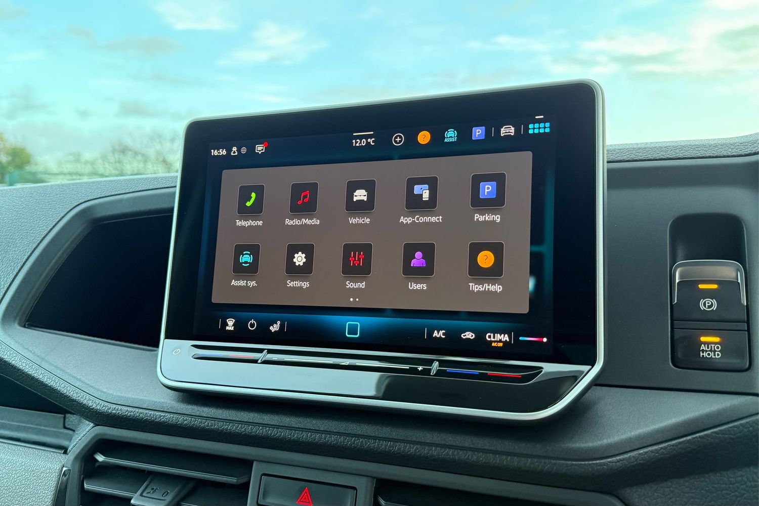 Used Volkswagen Crafter 2025 for sale - 77071957: Photo 48