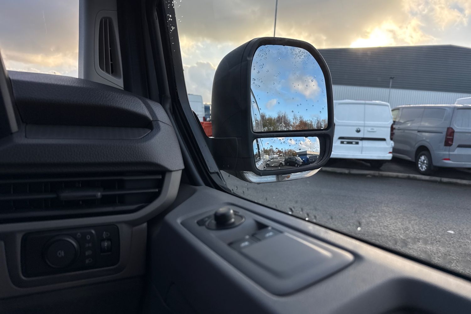 Used Volkswagen Transporter 2025 for sale - 78069852: Photo 21