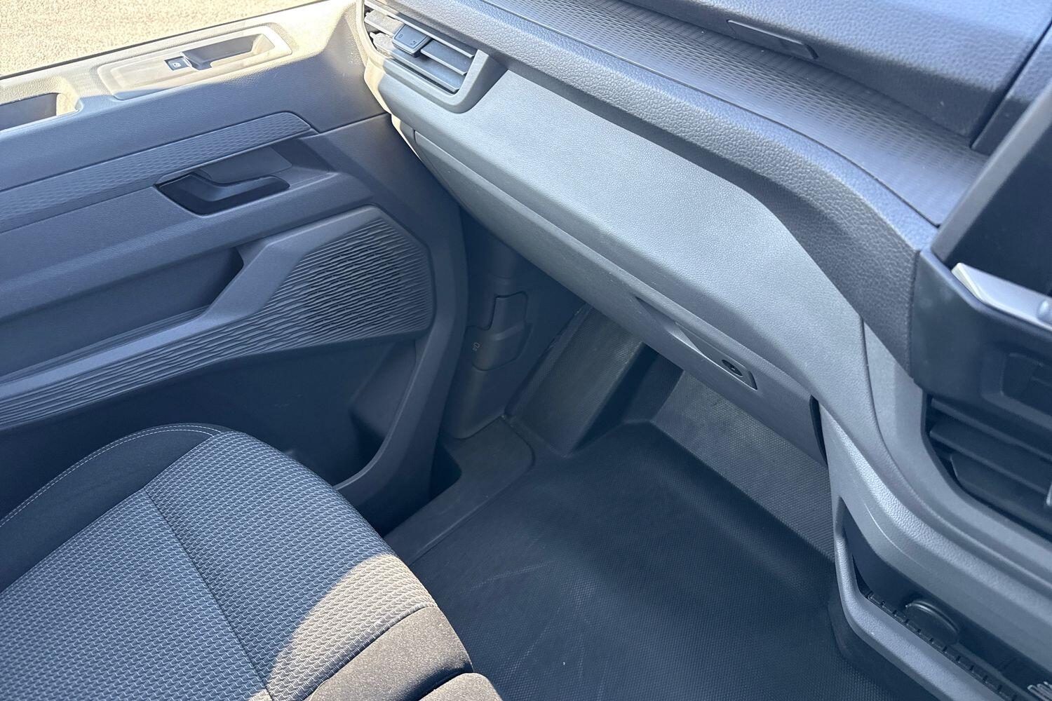 Used Volkswagen Transporter 2025 for sale - 78163399: Photo 14