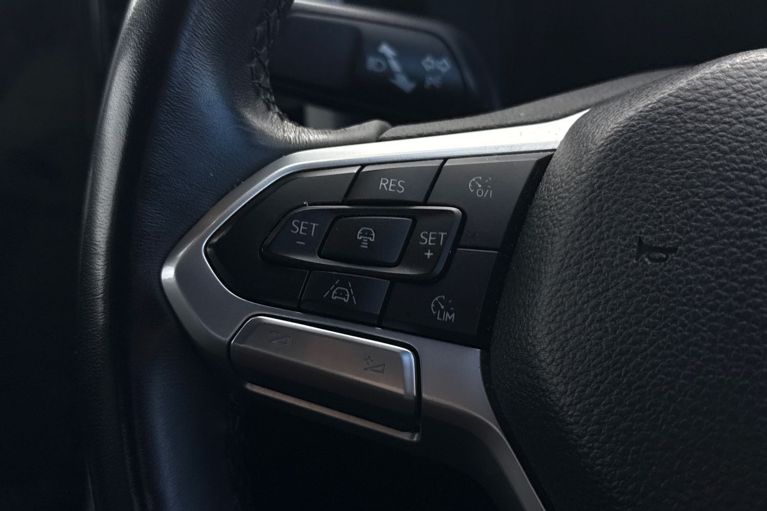 Used Volkswagen Amarok 2024 for sale - 76339930: Photo 44