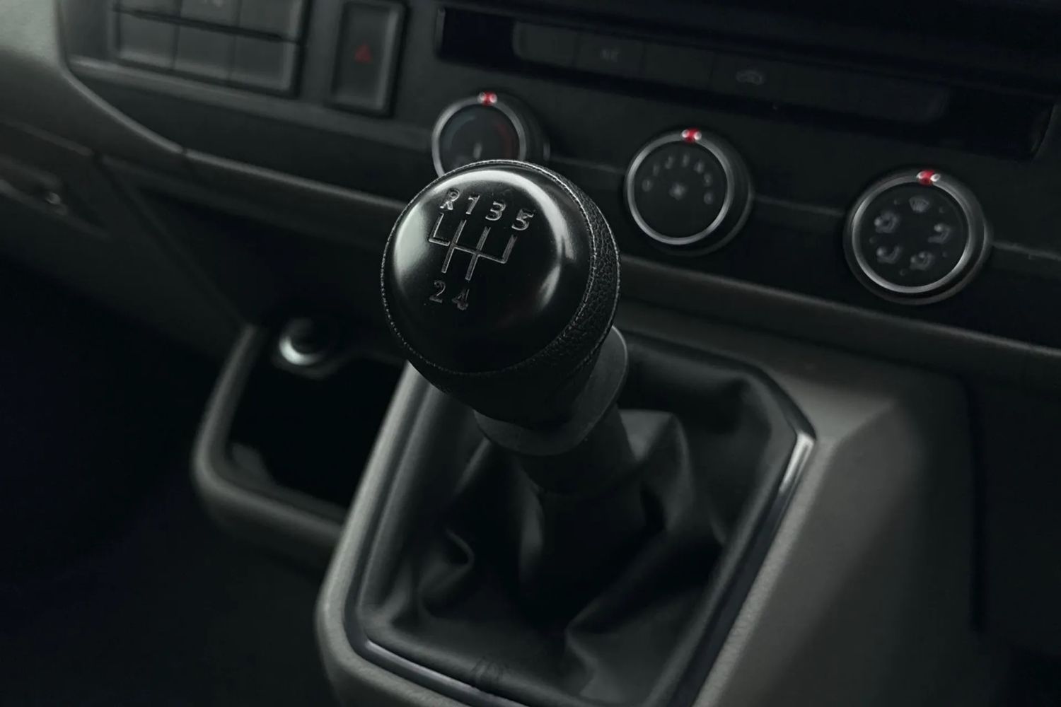 Used Volkswagen Transporter 2024 for sale - 76863293: Photo 19