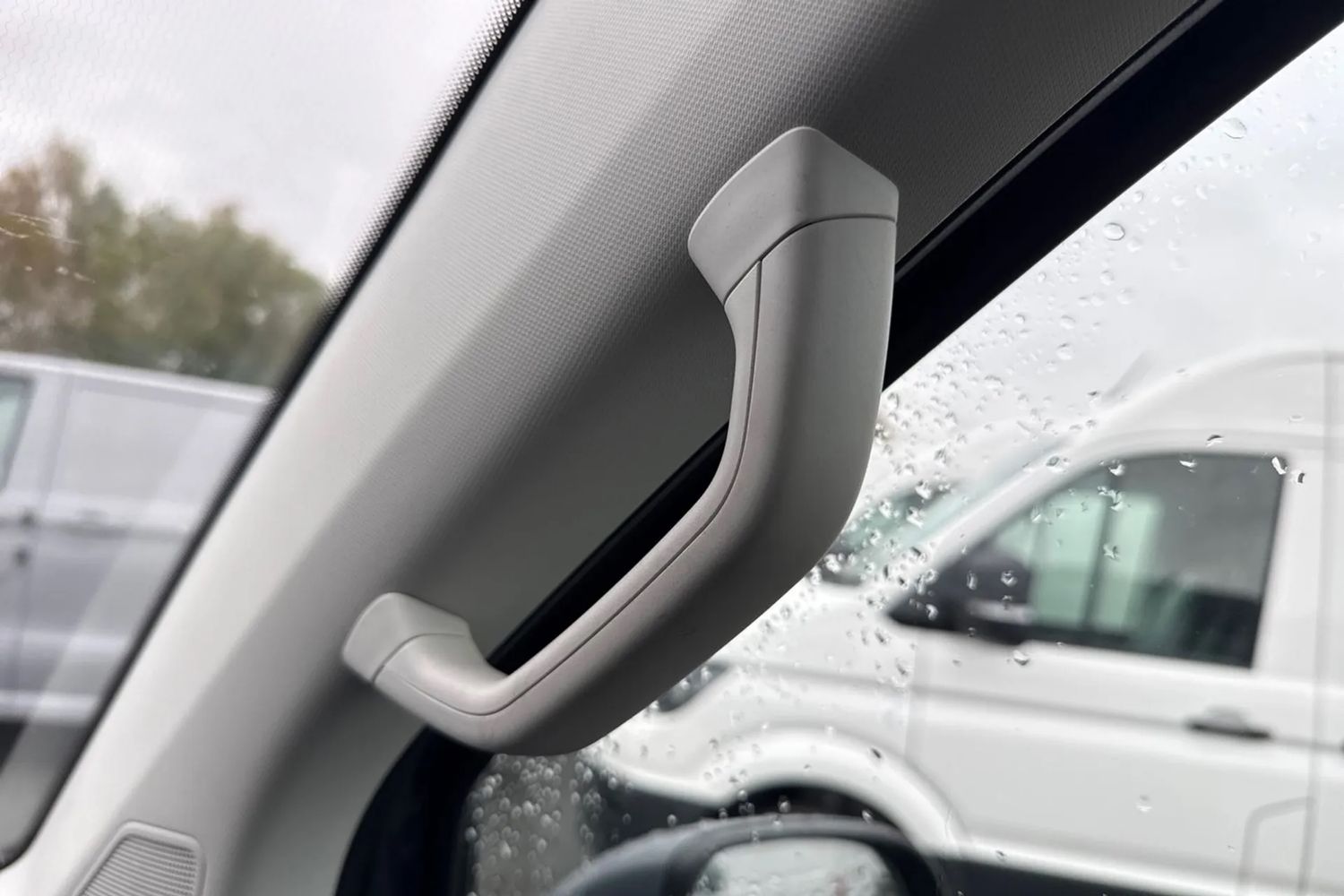 Used Volkswagen Transporter 2024 for sale - 76863293: Photo 40