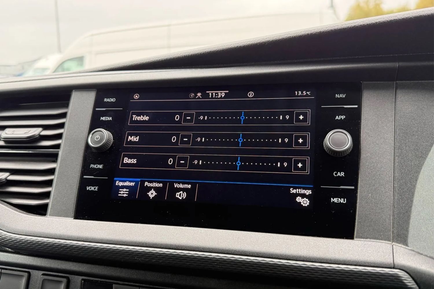 Used Volkswagen Transporter 2024 for sale - 76863293: Photo 51