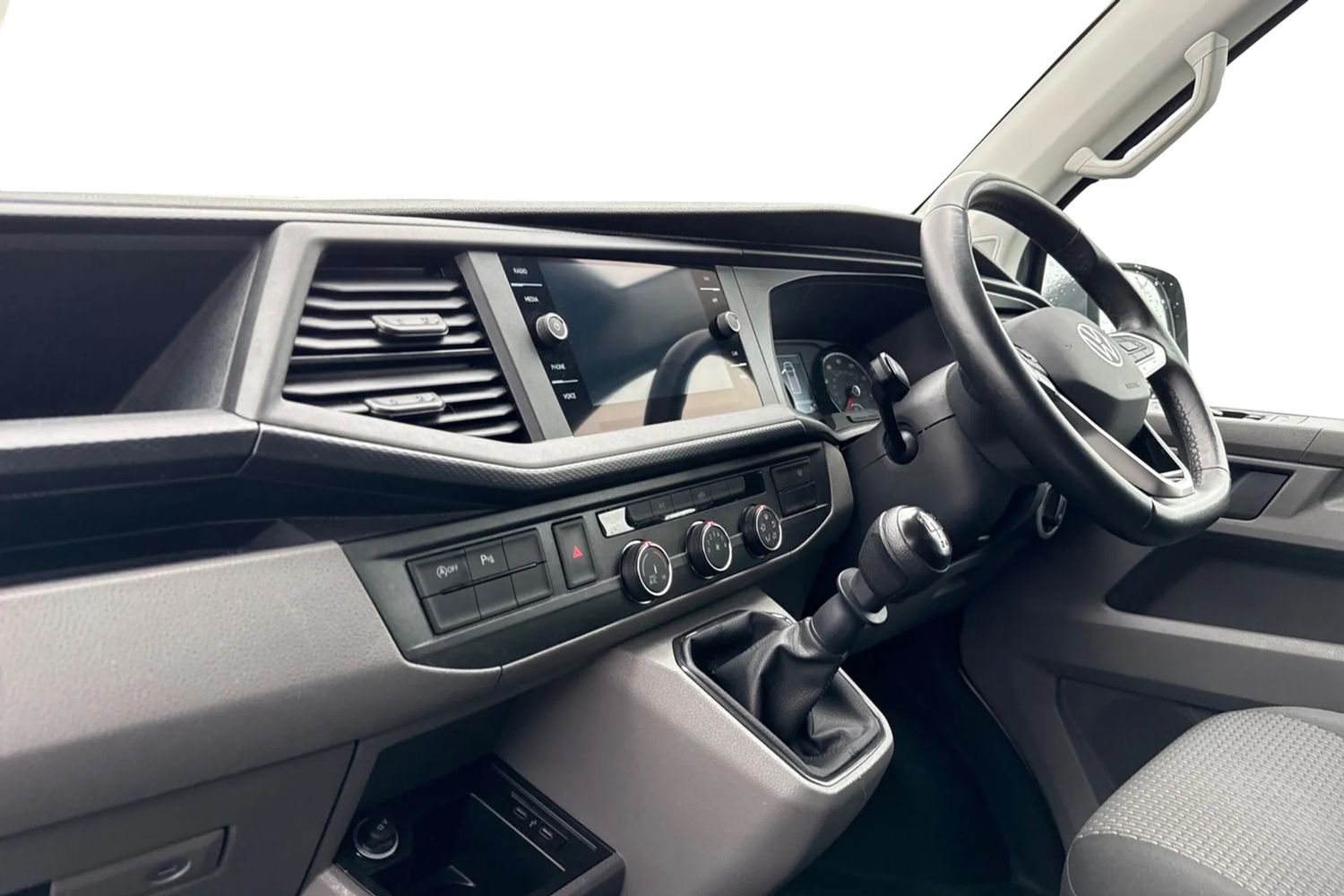 Used Volkswagen Transporter 2024 for sale - 76863293: Photo 8