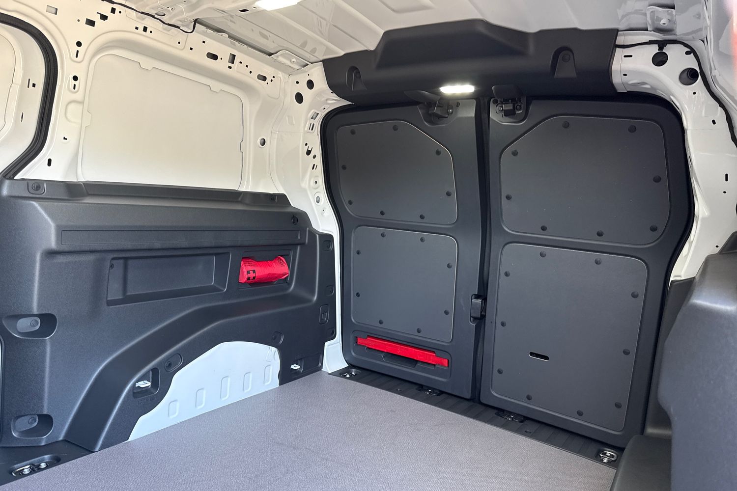 Used Volkswagen ID.Buzz 2025 for sale - 76739576: Photo 18