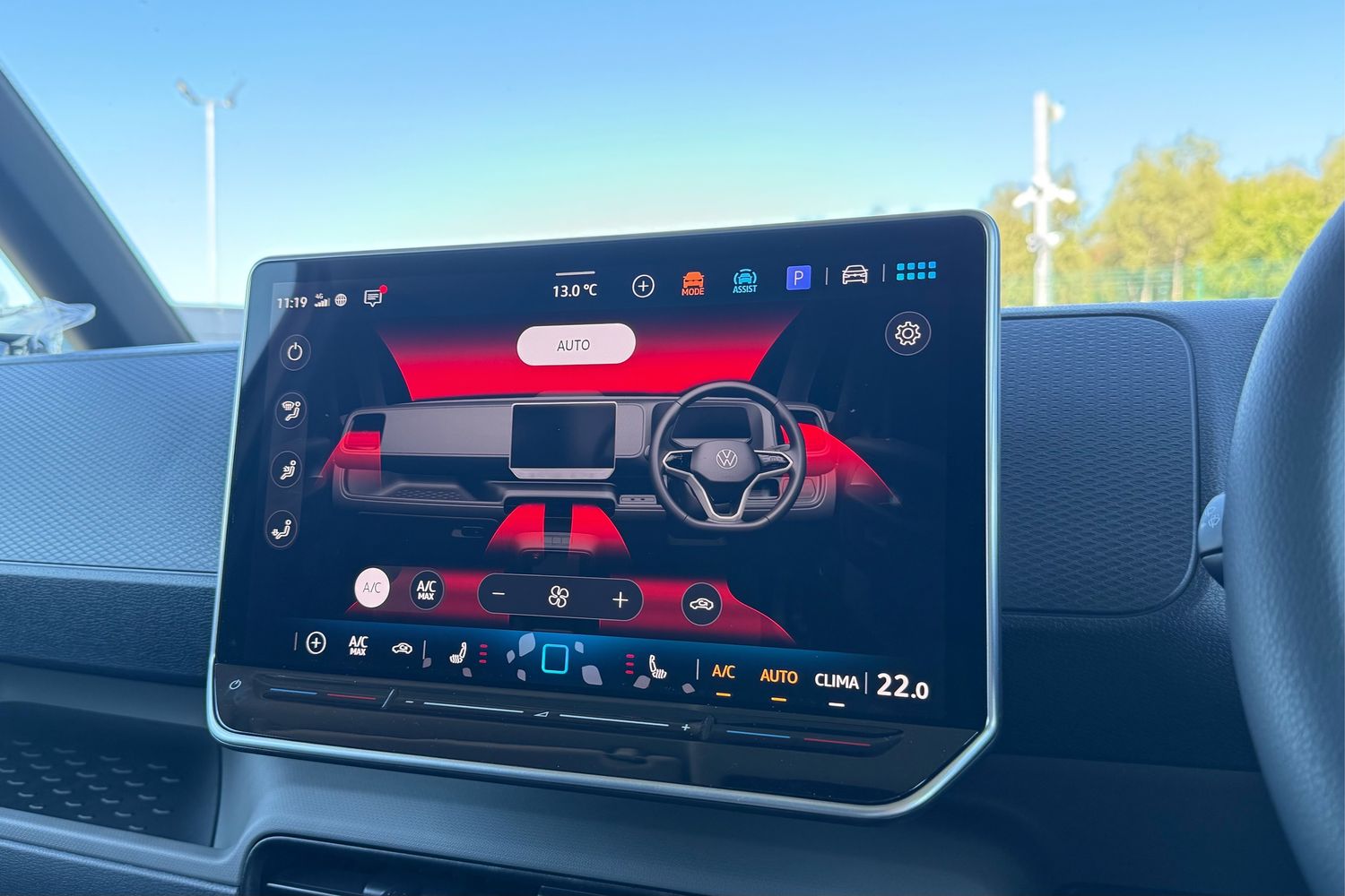 Used Volkswagen ID.Buzz 2025 for sale - 76739576: Photo 21