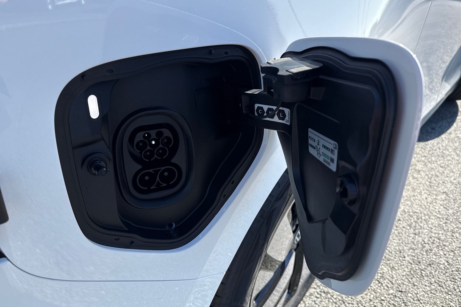 Used Volkswagen ID.Buzz 2025 for sale - 76739576: Photo 28