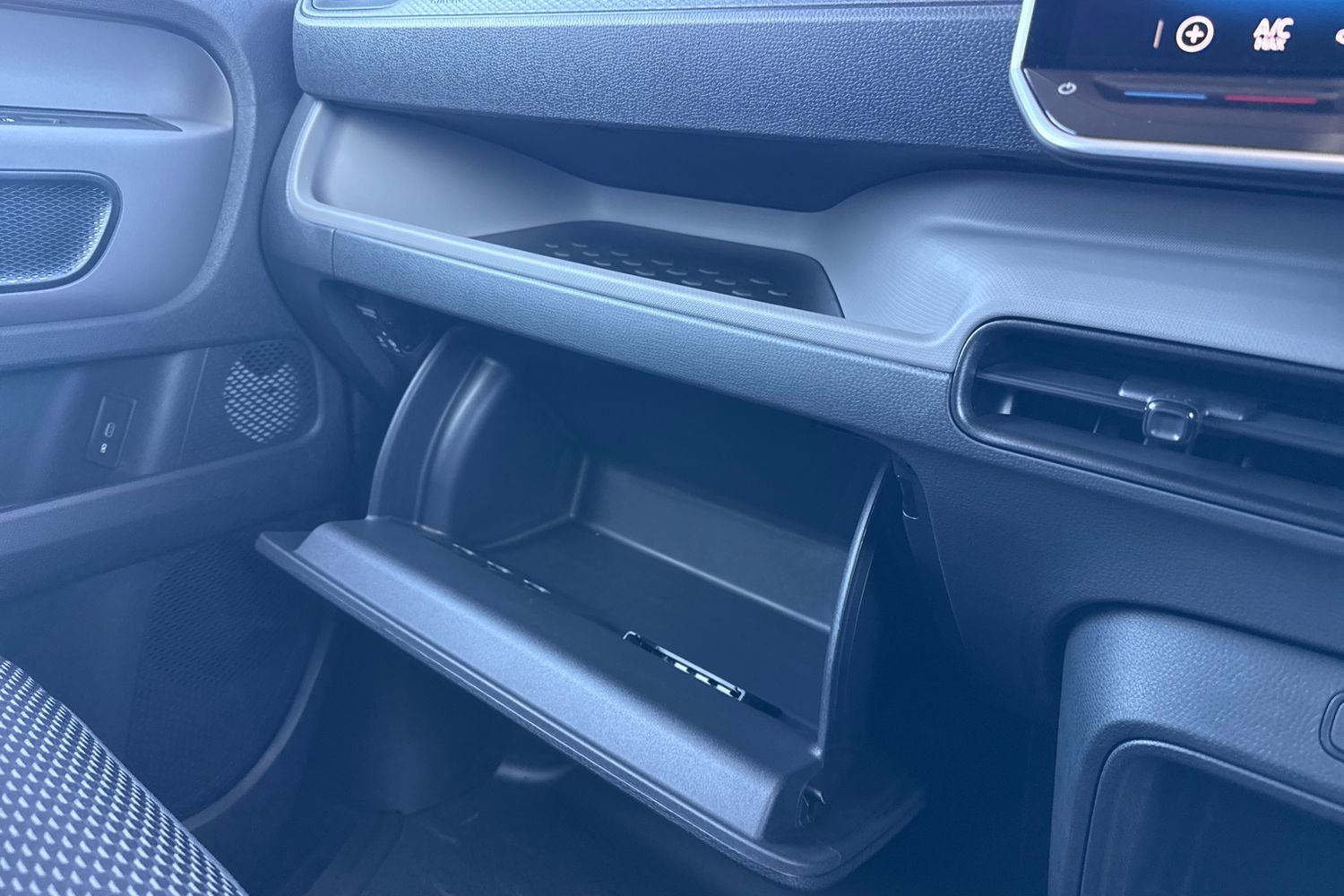 Used Volkswagen ID.Buzz 2025 for sale - 76739576: Photo 35