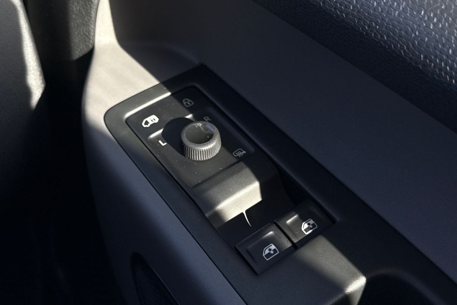 Used Volkswagen ID.Buzz 2025 for sale - 76739576: Photo 37