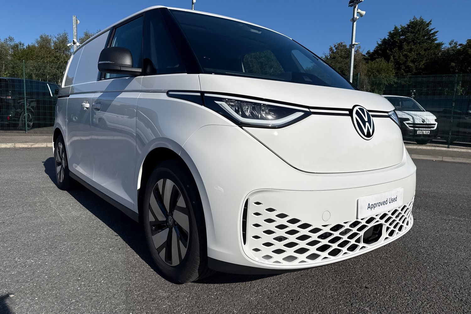 Used Volkswagen ID.Buzz 2025 for sale - 76739576: Photo 8