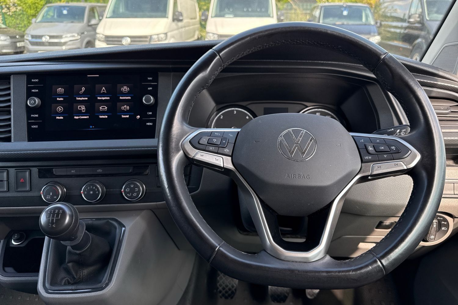 Used Volkswagen Transporter 2024 for sale - 77187421: Photo 17