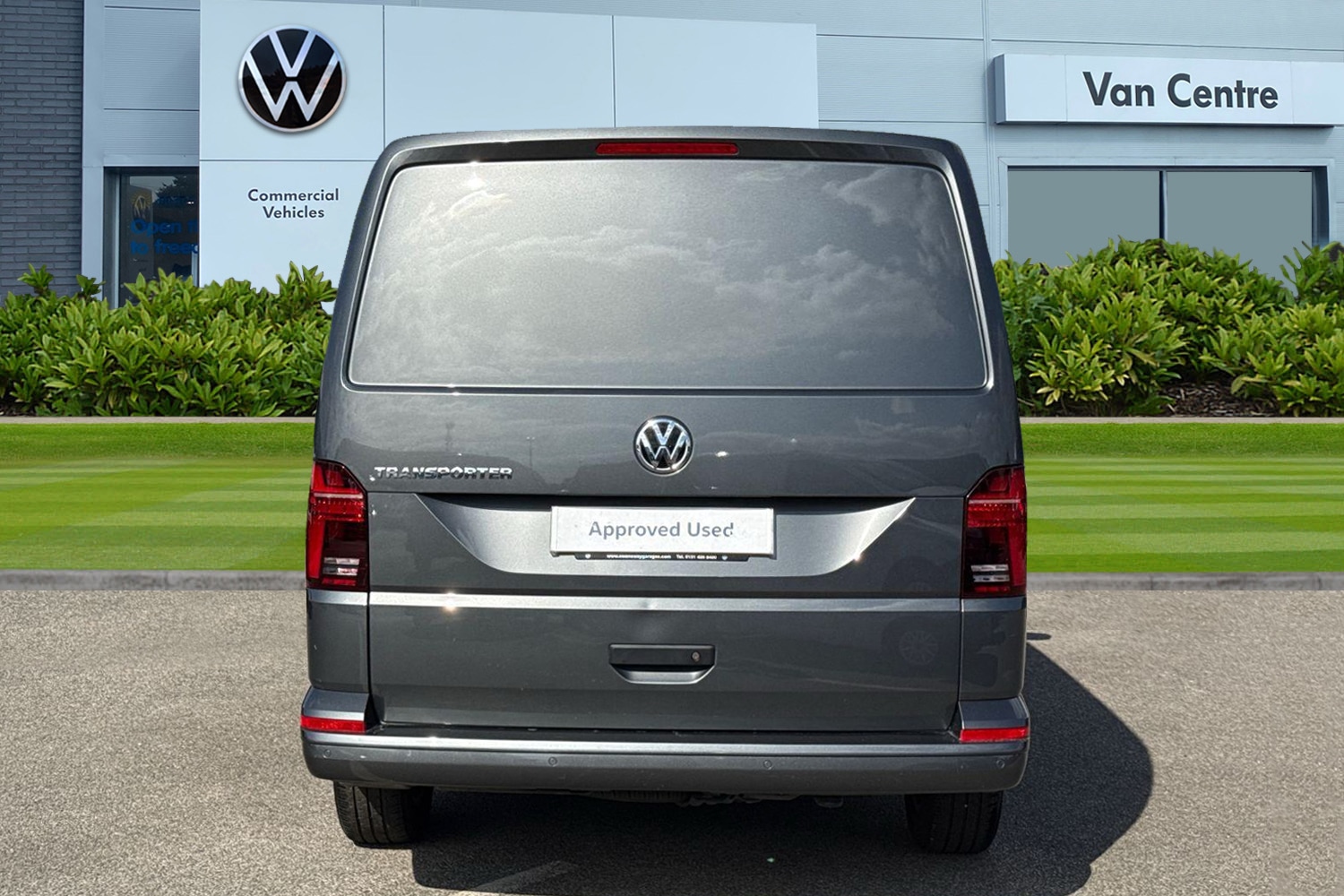 Used Volkswagen Transporter 2024 for sale - 77187421: Photo 4