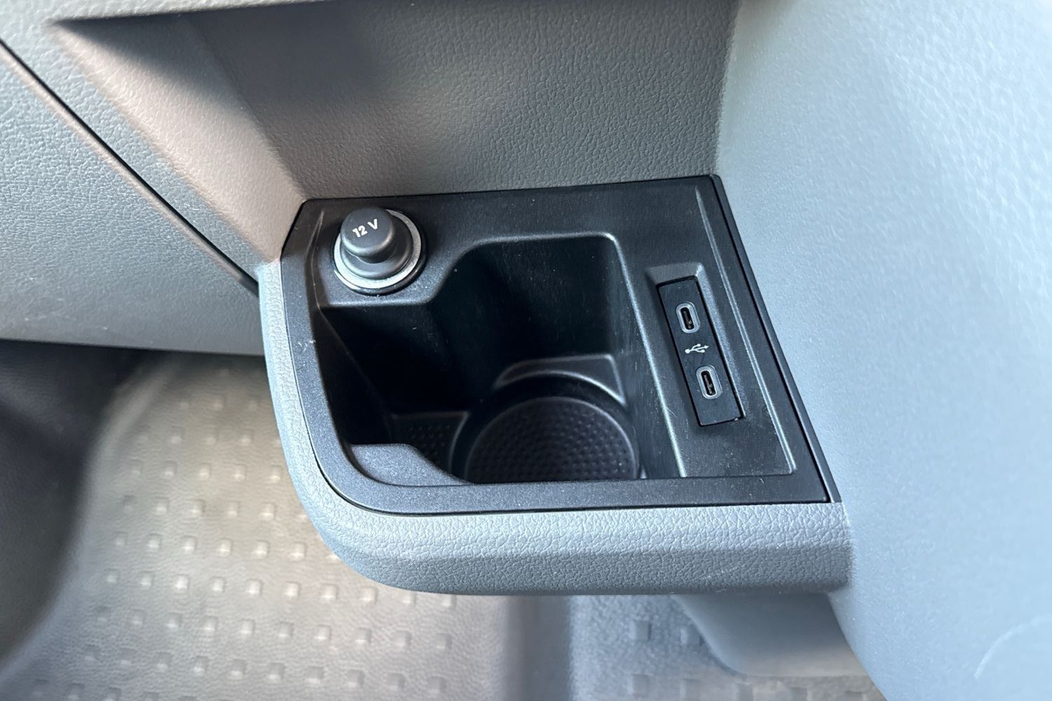 Used Volkswagen Transporter 2024 for sale - 77187421: Photo 40