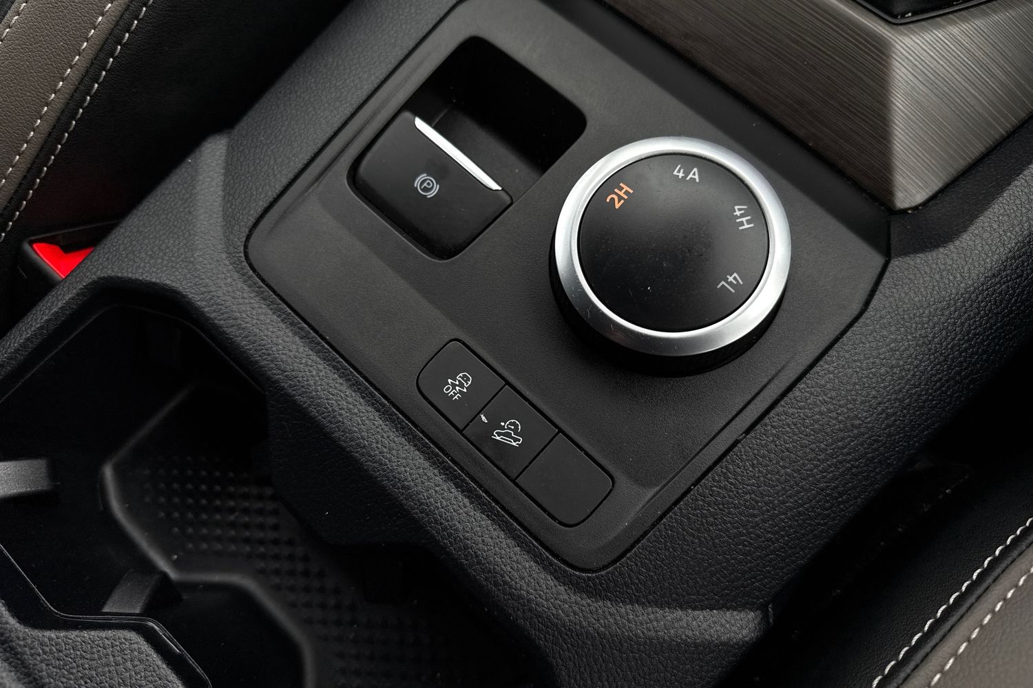 Used Volkswagen Amarok 2024 for sale - 77394167: Photo 46