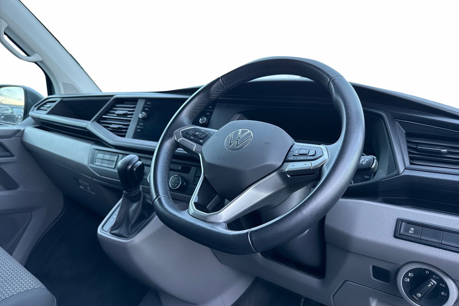 Used Volkswagen Transporter 2024 for sale - 76576231: Photo 13