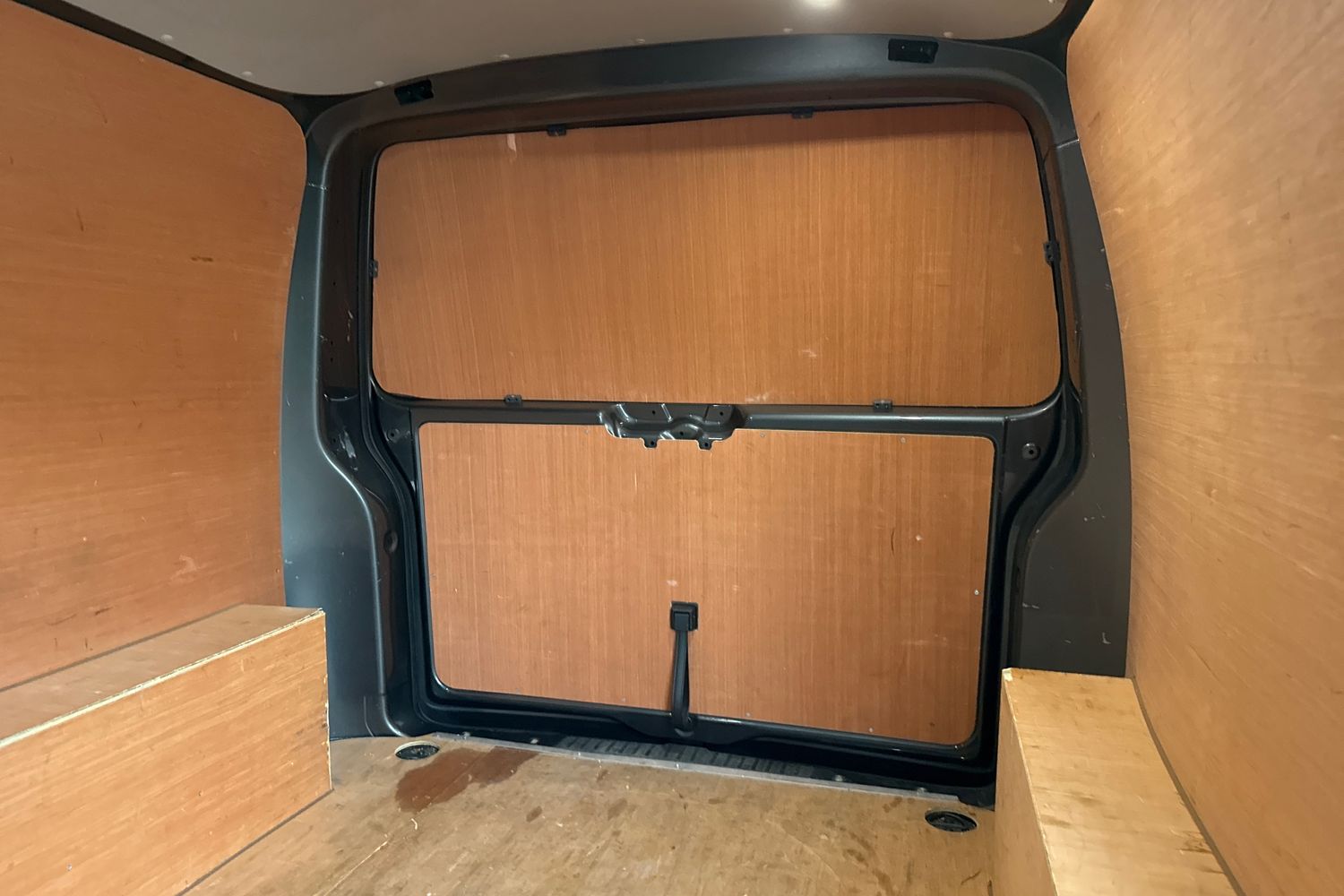 Used Volkswagen Transporter 2024 for sale - 76576231: Photo 18