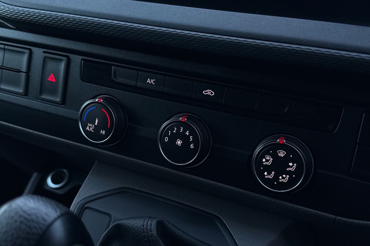 Used Volkswagen Transporter 2024 for sale - 76576231: Photo 21