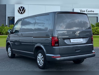 Used Volkswagen Transporter 2024 for sale - 76576231: Photo