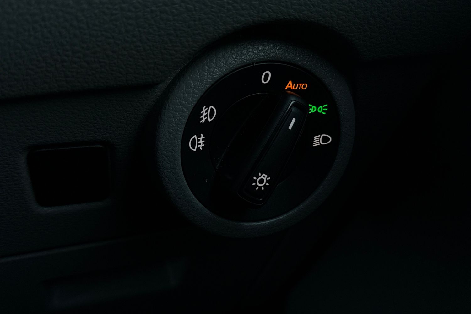 Used Volkswagen Transporter 2024 for sale - 76576231: Photo 42