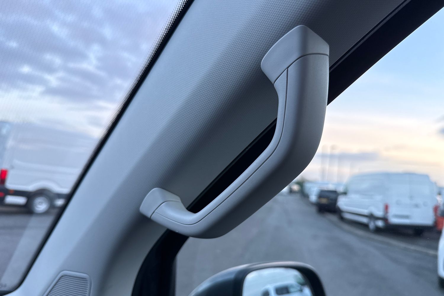 Used Volkswagen Transporter 2024 for sale - 76576231: Photo 43