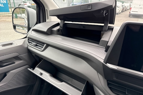 Used Volkswagen Transporter 2025 for sale - 76242712: Photo 33