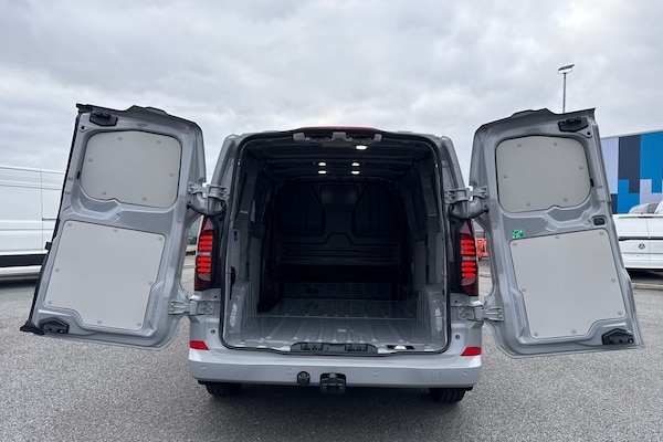Used Volkswagen Transporter 2025 for sale - 76242712: Photo 6