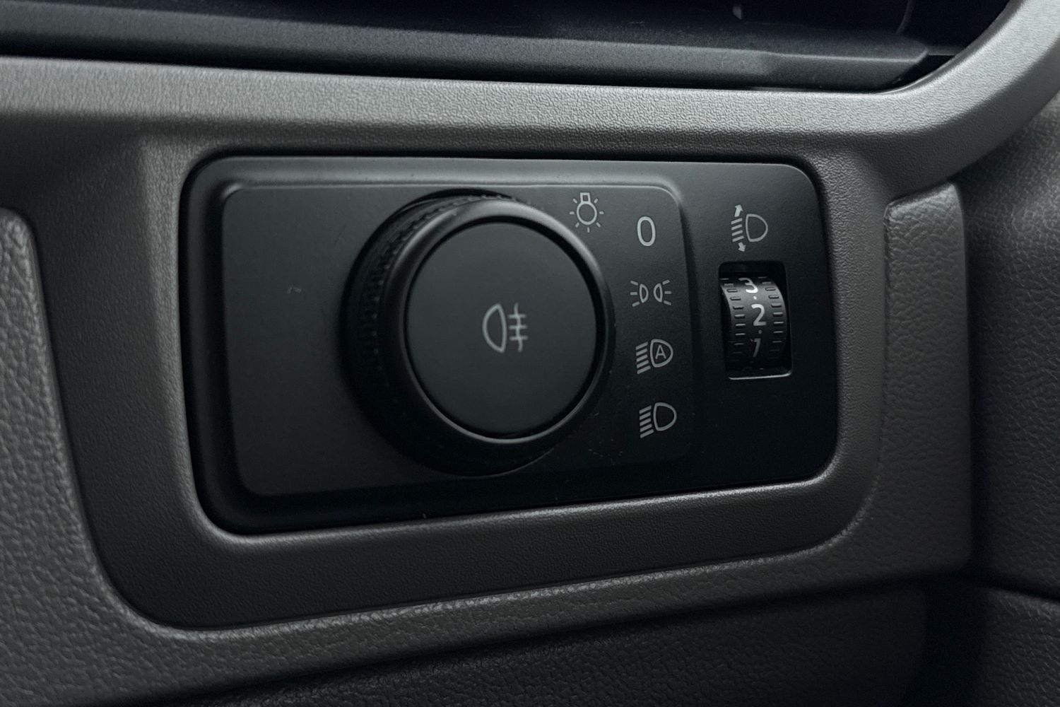 Used Volkswagen Transporter 2025 for sale - 77516925: Photo 38