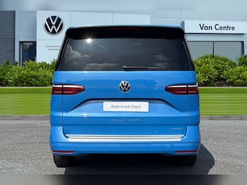 Used Volkswagen Multivan 2023 for sale - 75331425: Photo