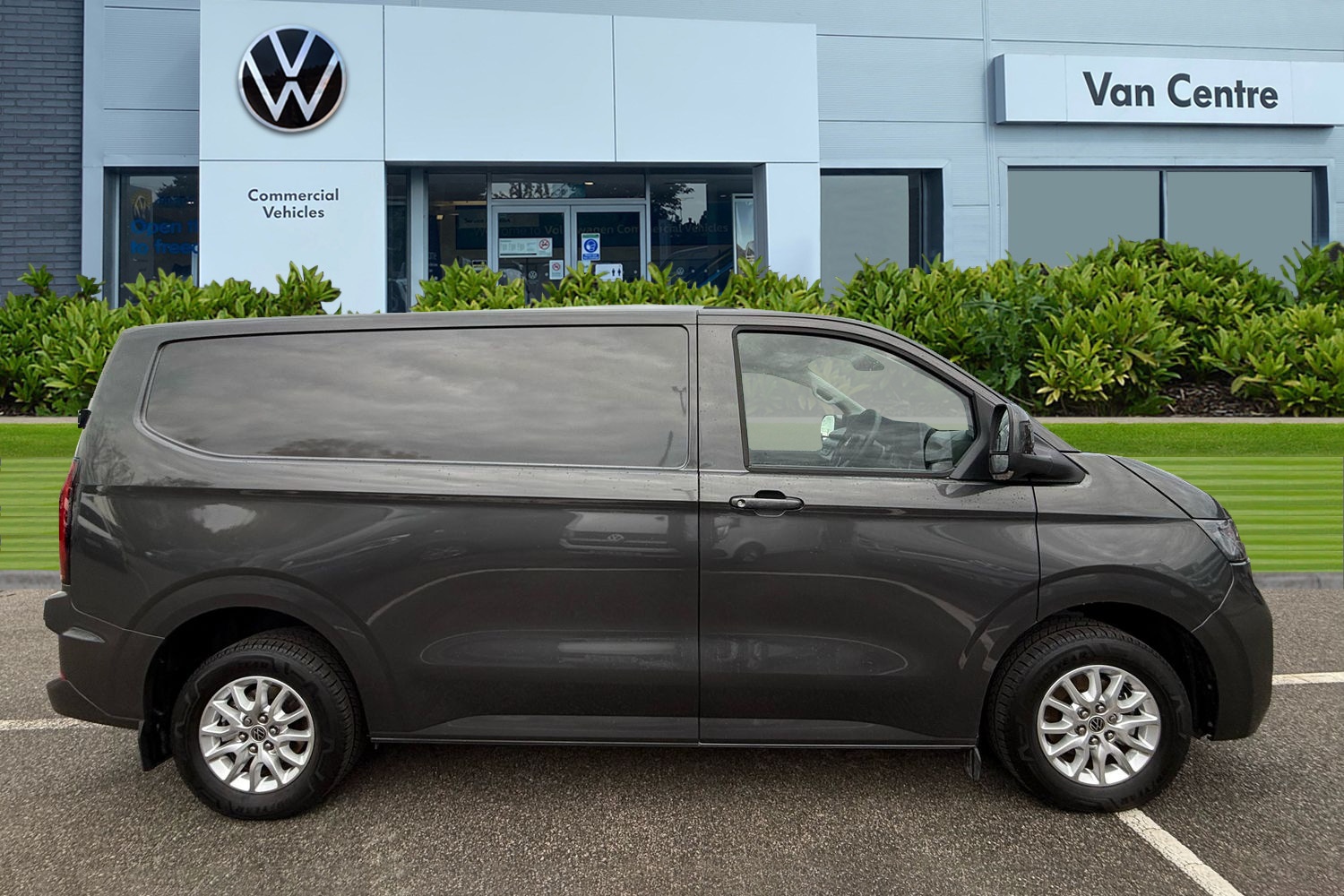 Used Volkswagen Transporter 2025 for sale - 76516040: Photo 3