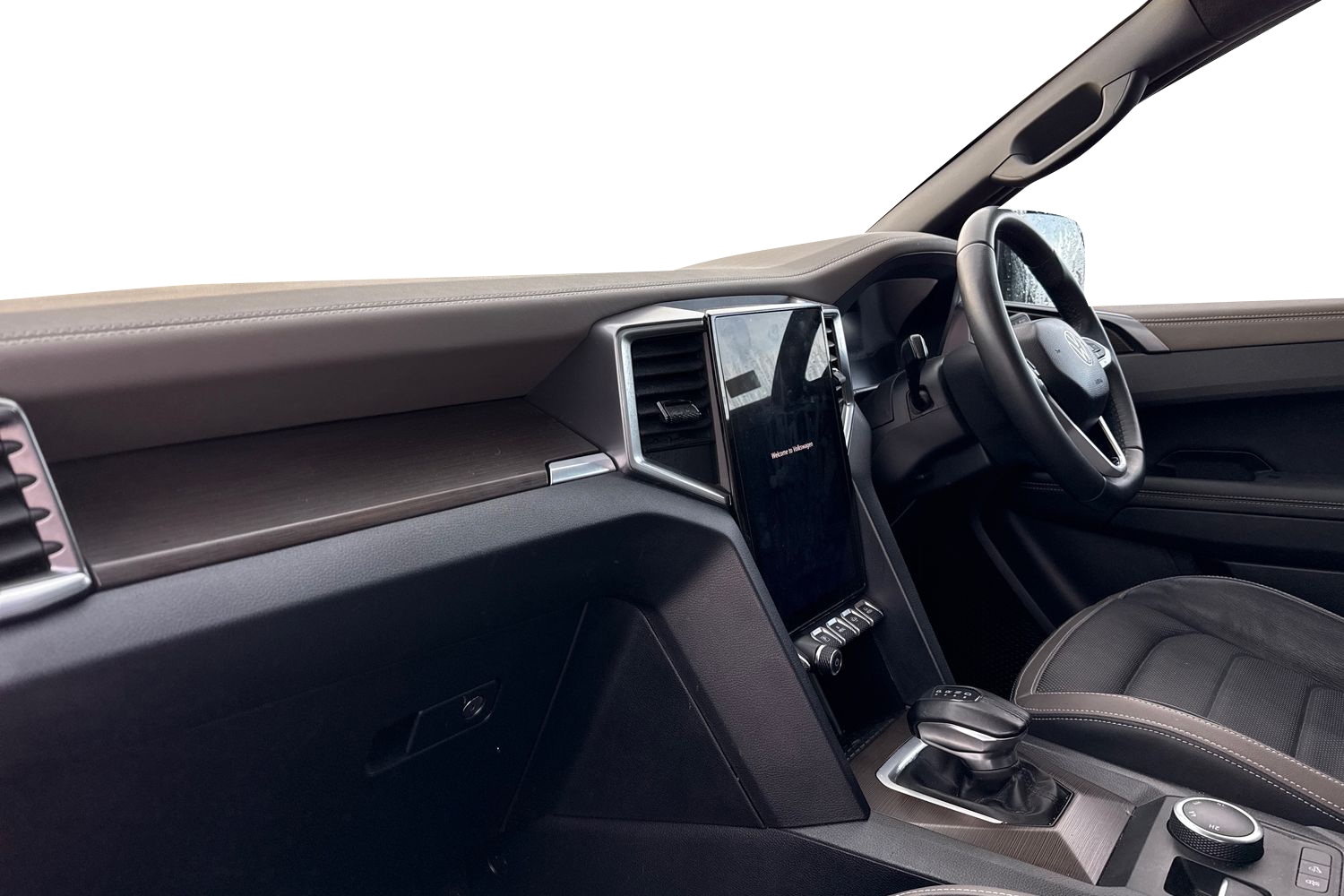 Used Volkswagen Amarok 2024 for sale - 76968096: Photo 14