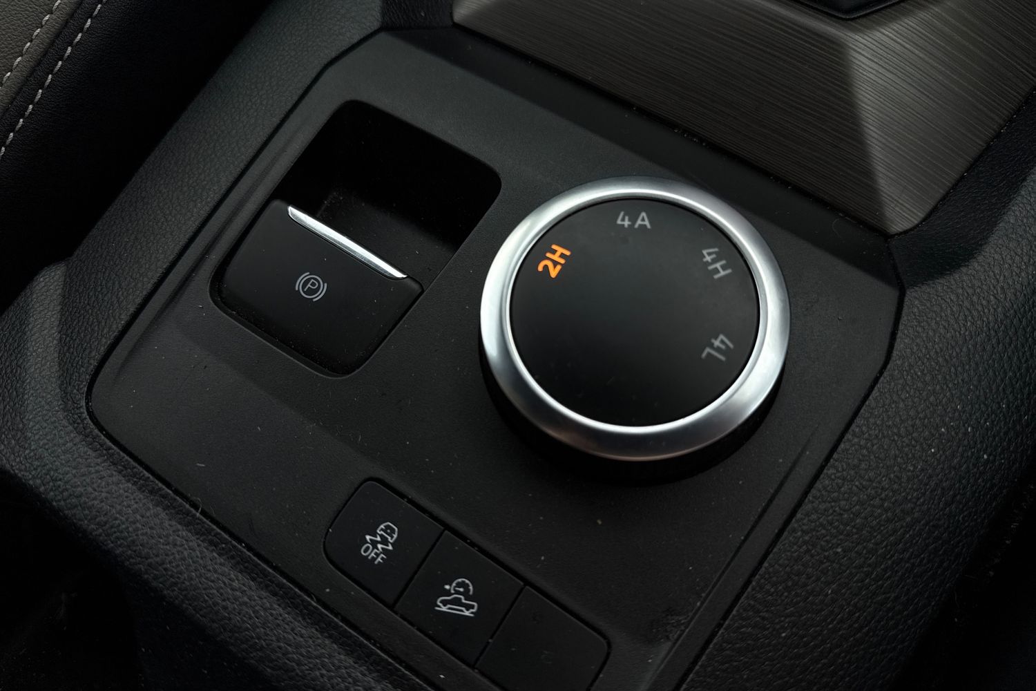 Used Volkswagen Amarok 2024 for sale - 76968096: Photo 47