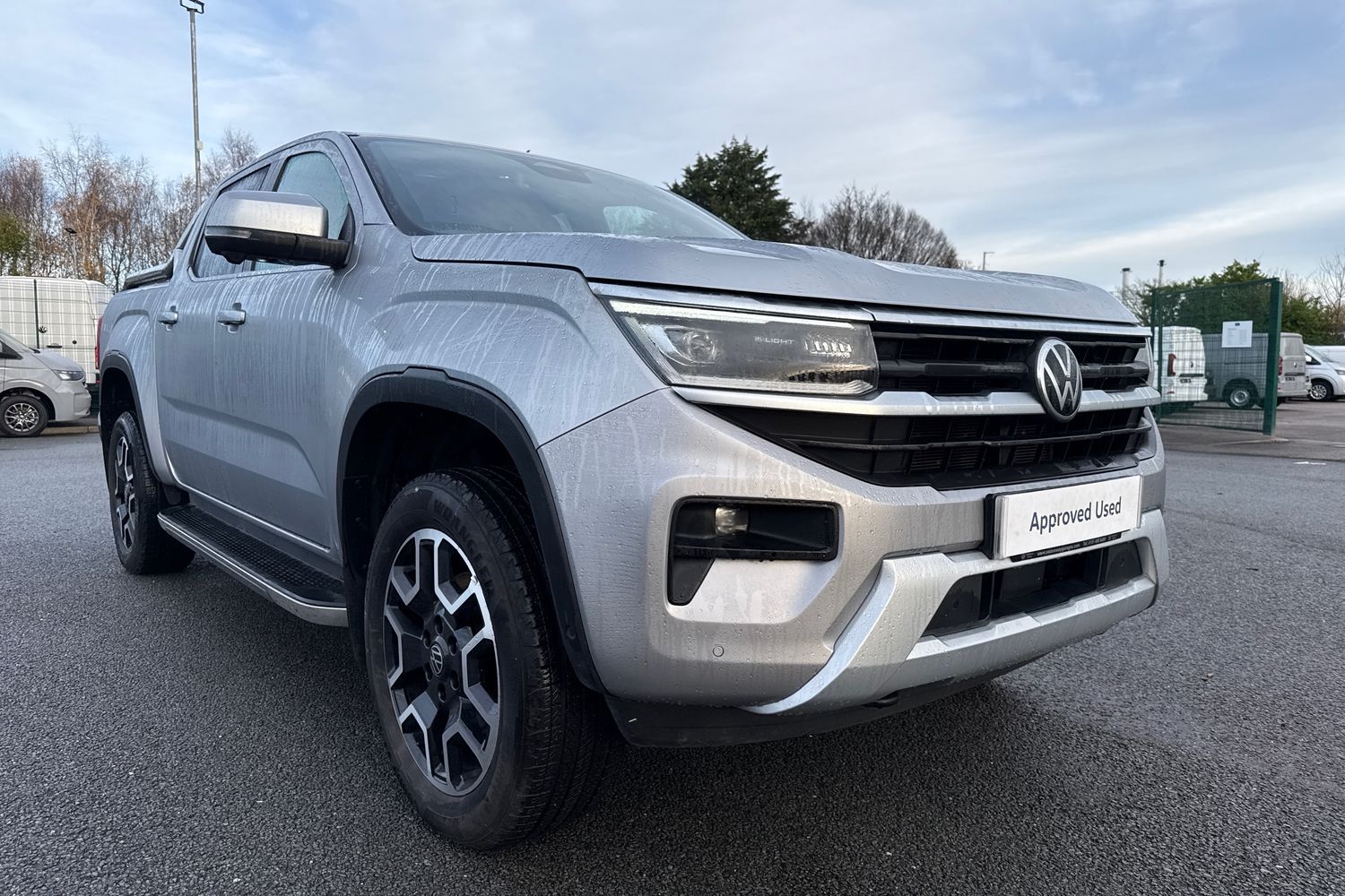 Used Volkswagen Amarok 2024 for sale - 76968096: Photo 8