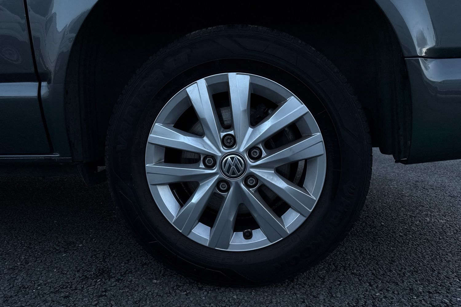 Used Volkswagen Transporter 2024 for sale - 77257722: Photo 12