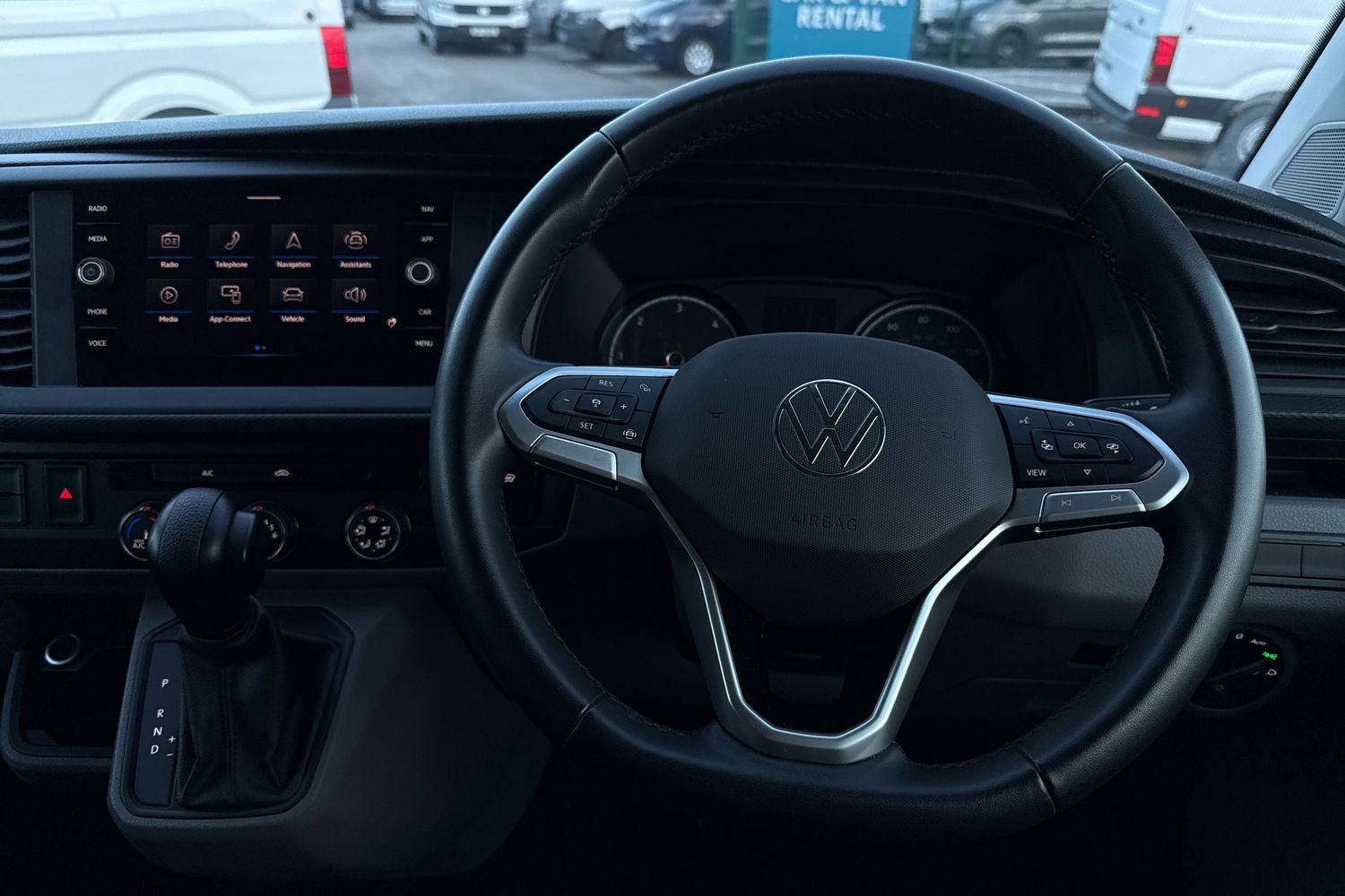 Used Volkswagen Transporter 2024 for sale - 77257722: Photo 18