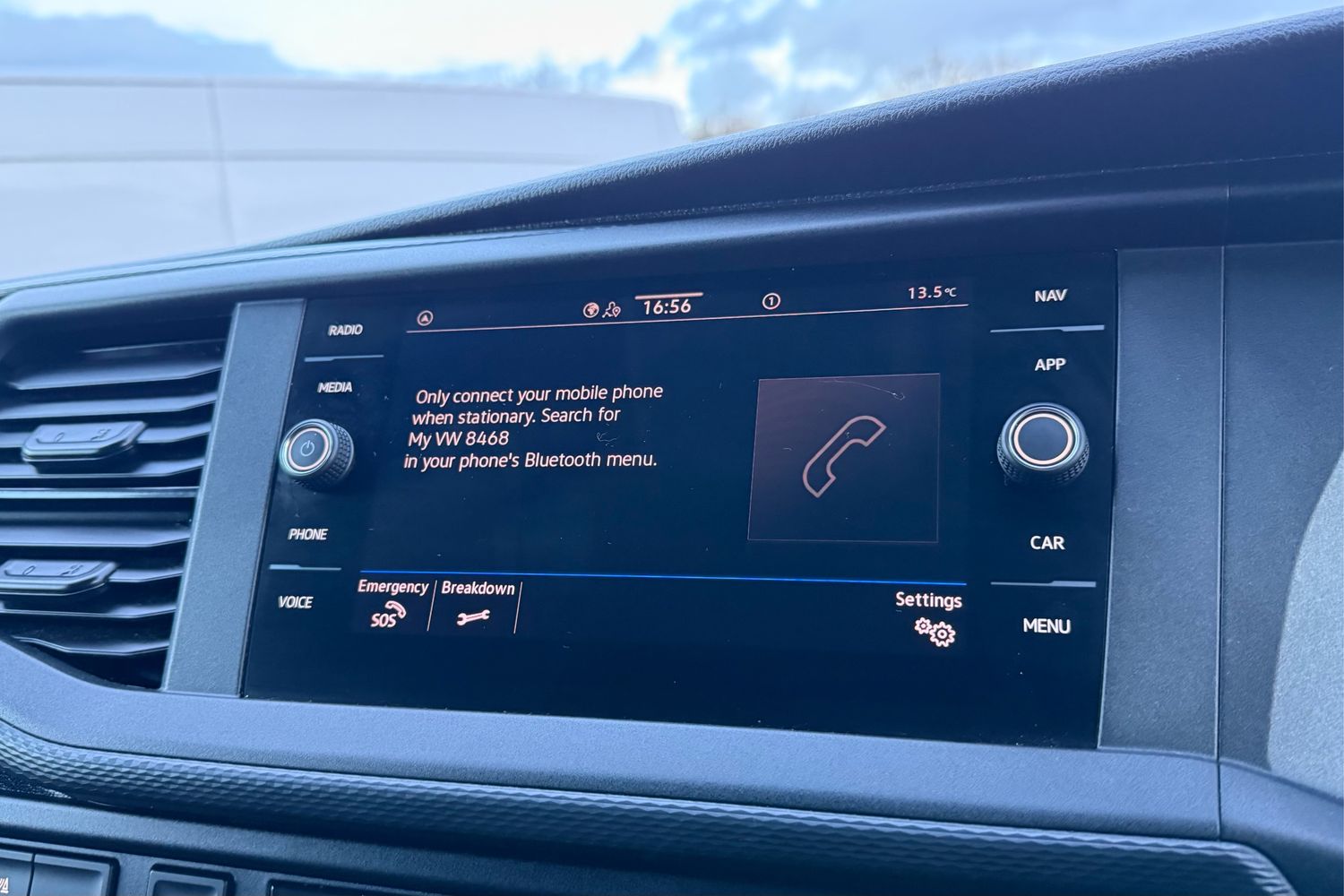 Used Volkswagen Transporter 2024 for sale - 77257722: Photo 48