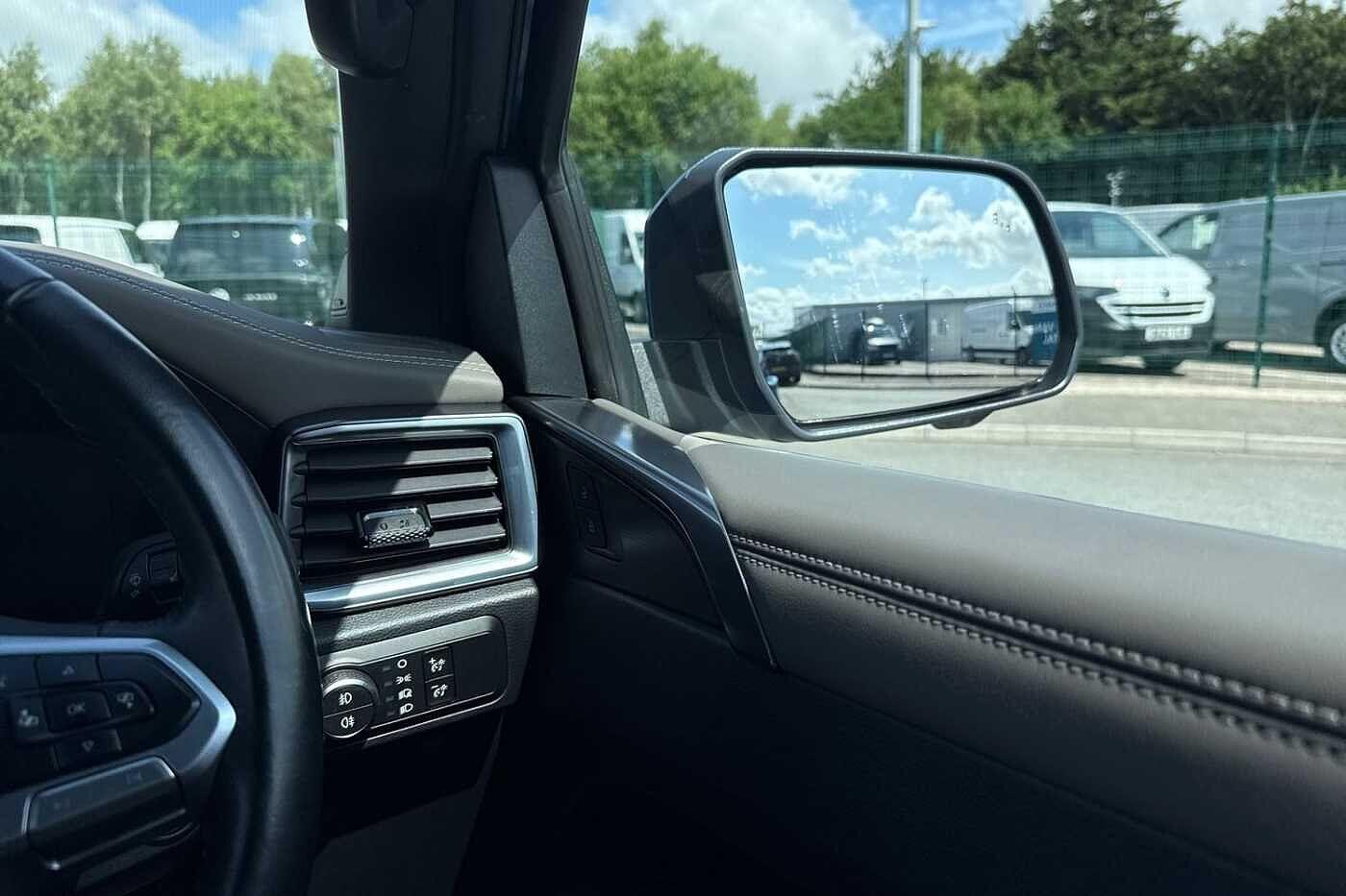 Used Volkswagen Amarok 2024 for sale - 76847891: Photo 17