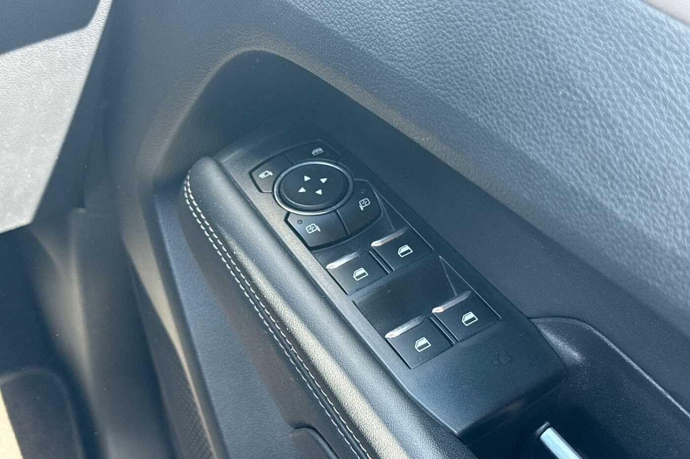 Used Volkswagen Amarok 2024 for sale - 76847891: Photo 35