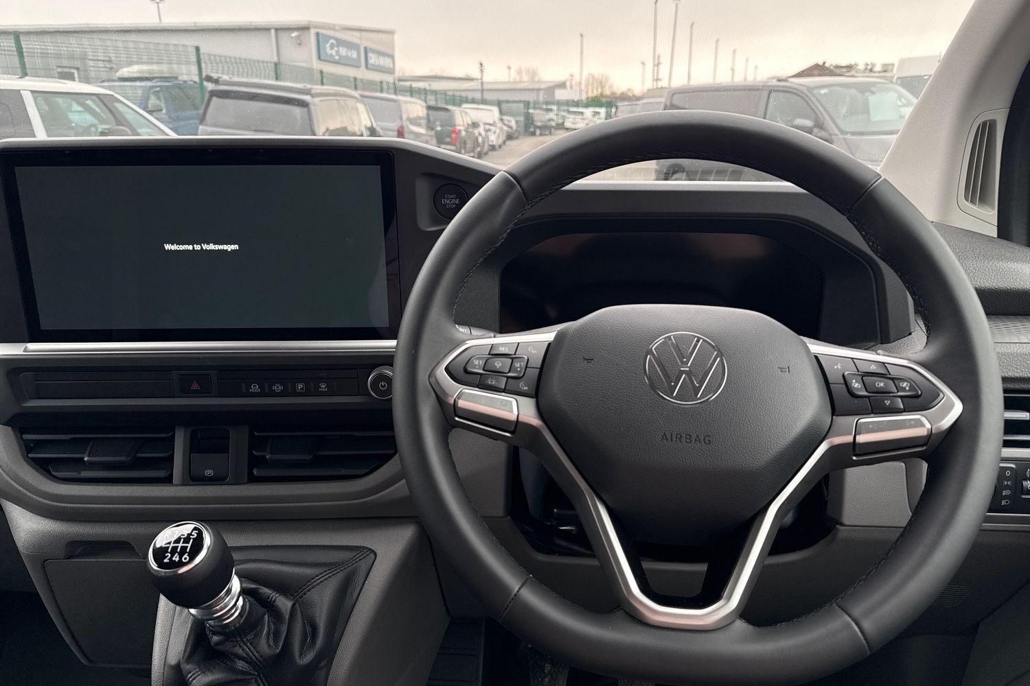 Used Volkswagen Transporter 2025 for sale - 77390130: Photo 17