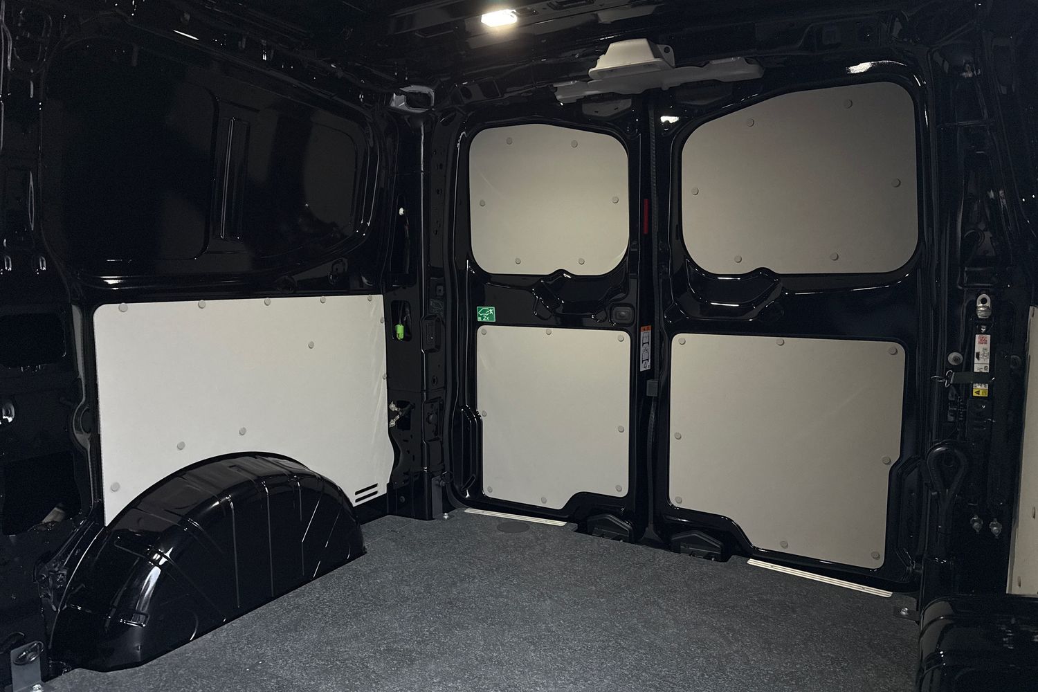 Used Volkswagen Transporter 2025 for sale - 77390130: Photo 18