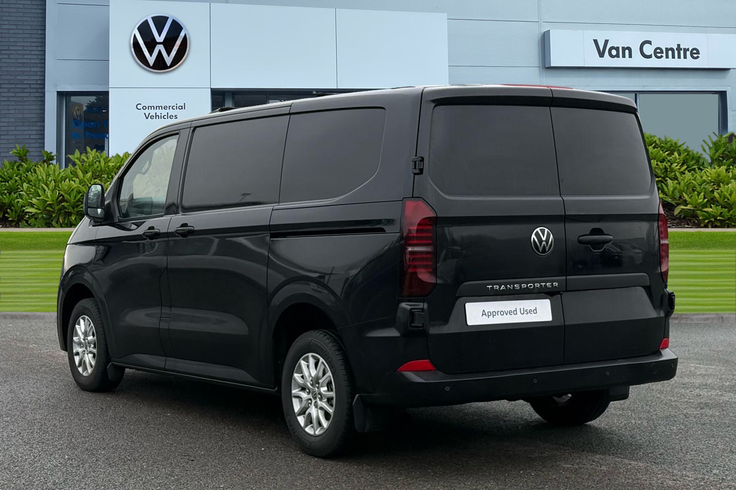 Used Volkswagen Transporter 2025 for sale - 77390130: Photo 2