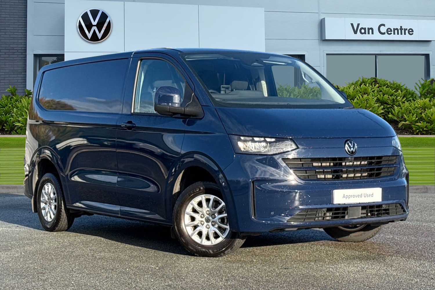 Used Volkswagen Transporter 2025 for sale - 76805294: Photo 1
